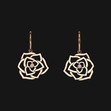 Load image into Gallery viewer, 18k Wire Bloom Earrings
